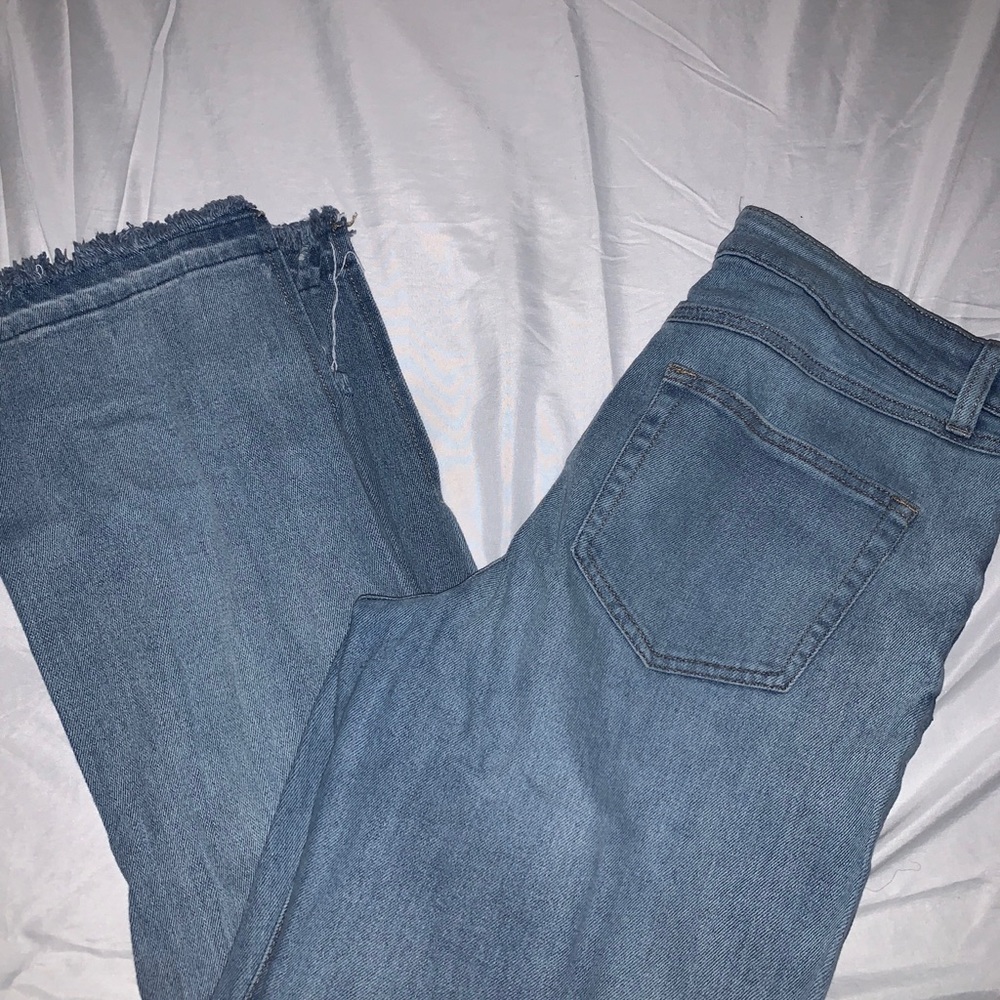 Straight angle open pants